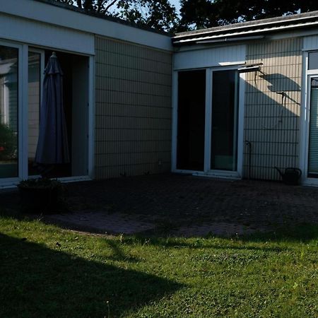 Ruhiges Haus Mit Privatem Garten Halstenbek Екстериор снимка